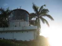 Bestandsnaam:
20060802_4426.jpg
Titel:
Vuurtoren, palmboom en zon
Plaats:
Port Douglas
Beschrijving:
Port Douglas - Vuurtoren, palmboom en zon